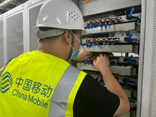 5G 网络设备部署：从北京机柜安装看技术实施与挑战解决  第6张