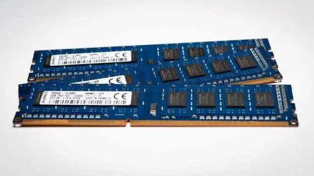 DDR4 内存：超越 DDR3 的速度与容量，纳米级别制造工艺解析  第8张
