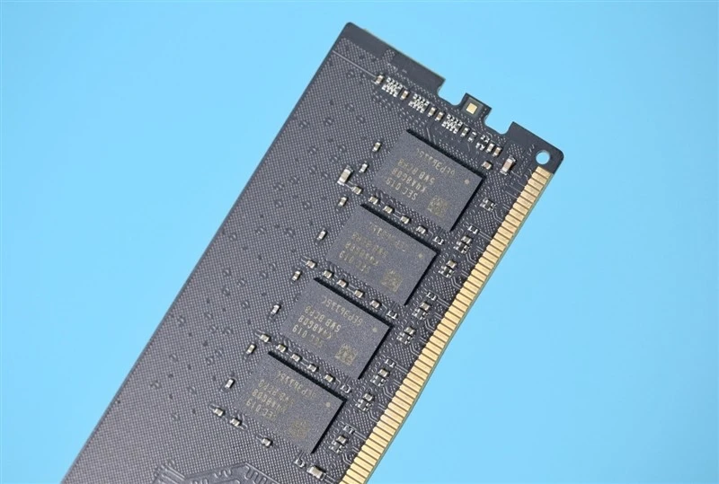 DDR4：速度与能耗的完美结合，频率提升带来极致体验  第7张