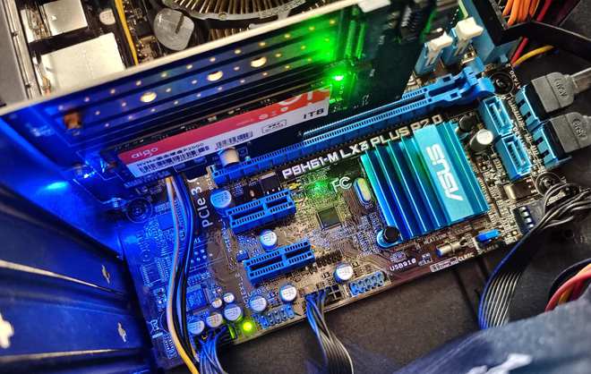 如何将老一代 DDR3 主板升级为搭载 M.2 固态硬盘的新平台？  第7张