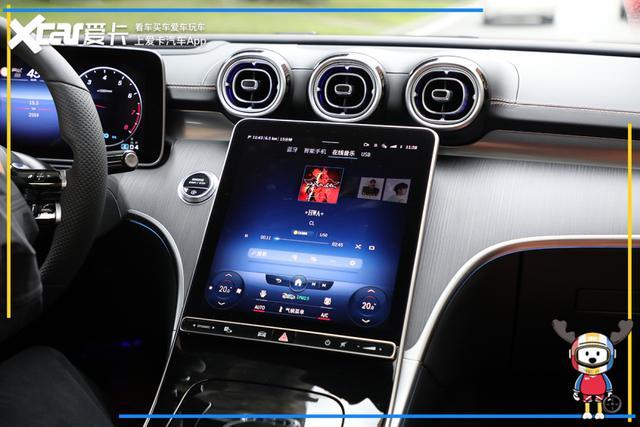 梅赛德斯-奔驰如何打造智能汽车？一探奔驰安卓系统的震撼功能  第4张