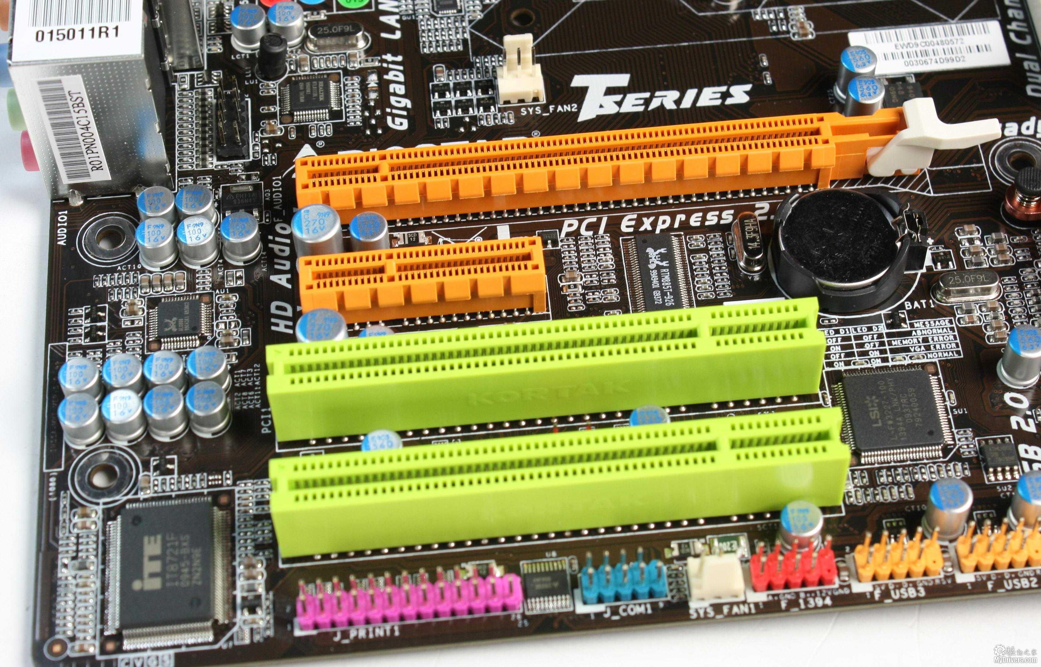 揭秘GT1030显卡：PCI-E x16插槽全面解读，接口设计一览