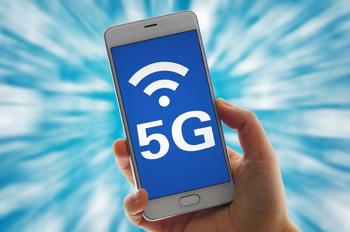 5G 智能手机时代：高速下载、低延迟游戏与清晰视频通话的未来  第7张