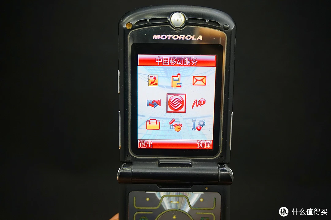 Moto 手机与 Android 系统的深厚情缘：从翻盖机时代到现在  第5张