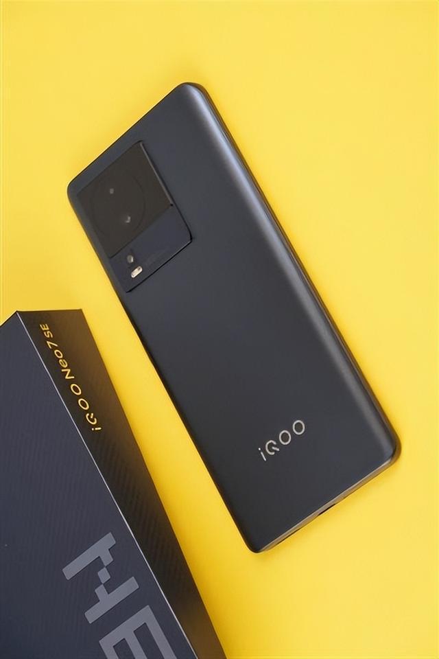 低于 1500 元的 5G 高性价比机型推荐，红米 Note11 领衔  第10张