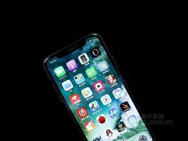 顶级 LCD 屏幕 5G 手机：速度与视觉的完美融合  第3张