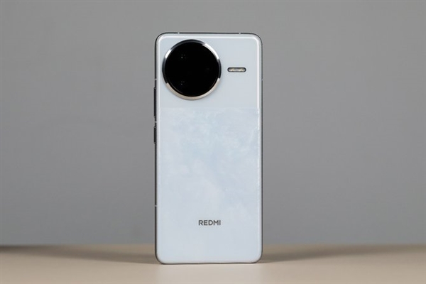 REDMI K80 Pro震撼登场：全新设计语言，质感大幅提升，全能真旗舰再创巅峰