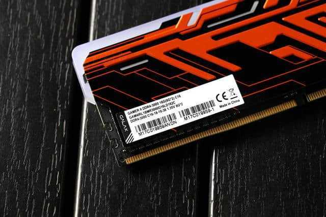 ddr3单条最大 探索 DDR3 单条内存最大容量的神秘之旅，感受科技魅力与魔力  第6张