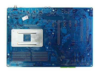 DDR3 内存条中 PCB 板厚度的奥秘：影响计算机性能的关键因素