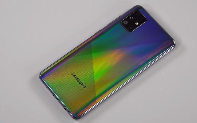 三星 Galaxy S10 5G 版：5G 时代的先锋，带来震撼视觉与飞速网络体验  第4张