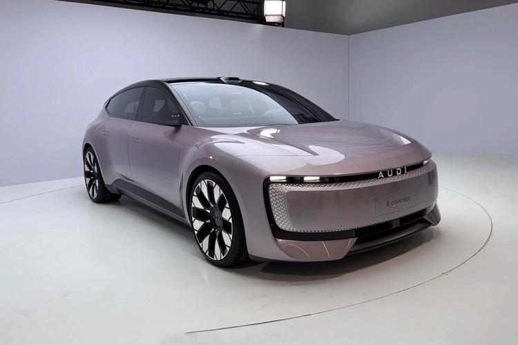 2025年量产交付！奥迪全新豪华电动品牌AUDI E概念车曝光，未来三年将推三款纯电车型  第6张