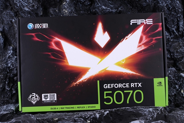 影驰RTX 5070 FIRE显卡：轻薄与性能的完美结合，你准备好了吗？  第2张