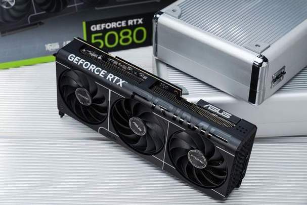 华硕PRIME大师RTX 5080显卡震撼发布！小型化与性价比的完美结合，你准备好了吗？  第15张