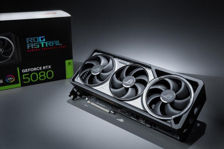 华硕PRIME大师RTX 5080显卡震撼发布！小型化与性价比的完美结合，你准备好了吗？  第21张