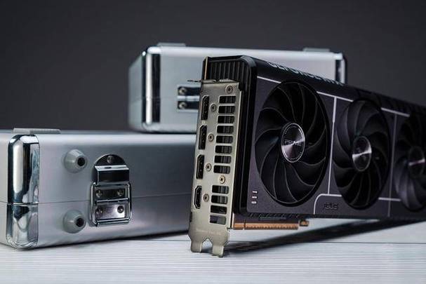 华硕PRIME大师RTX 5080显卡震撼发布！小型化与性价比的完美结合，你准备好了吗？  第4张