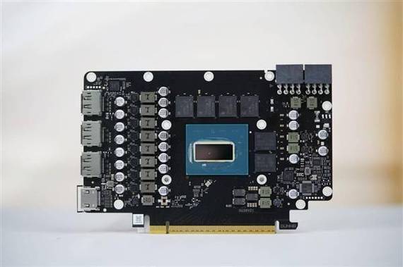 Intel显卡大爆发！蓝戟B580 Photon 12G能否颠覆2025年显卡市场？  第14张