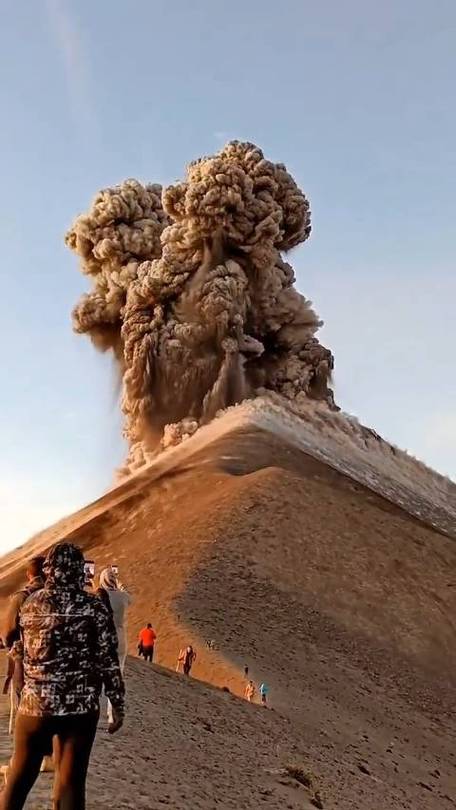 危地马拉富埃戈火山大爆发！3万居民紧急撤离，你了解这座火山的威力吗？  第10张