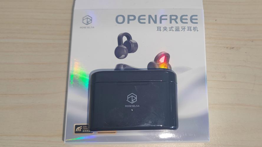 想要轻盈佩戴与全场景兼容？OpenDots ONE耳夹式耳机让你体验前所未有的舒适  第5张