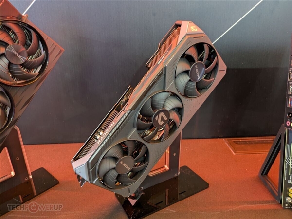 AMD RX 9070即将震撼发布，与NVIDIA RTX 5070正面交锋，谁将胜出？  第8张