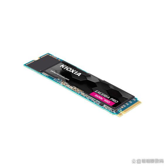 全球第二款122.88TB SSD问世！铠侠LC9系列为何如此惊人？  第9张