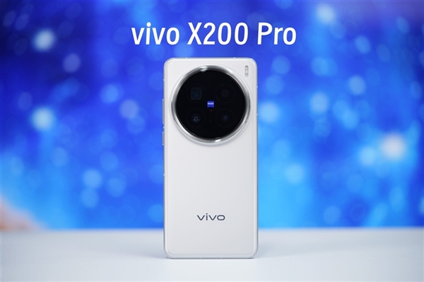 vivo X200 Pro如何凭借2亿像素长焦镜头成为新一代影像霸主？揭秘背后的黑科技