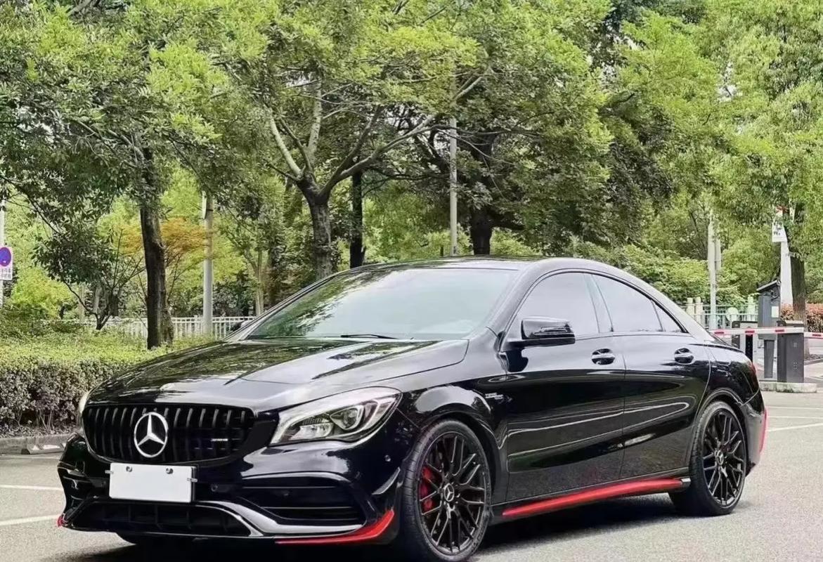 新一代梅赛德斯-AMG CLA 45：500马力三电机，4秒破百，V8声浪模拟震撼来袭  第8张