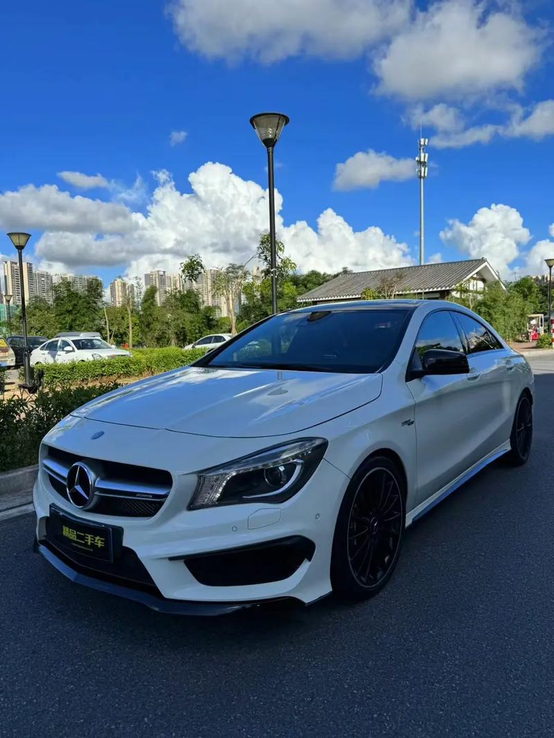 新一代梅赛德斯-AMG CLA 45：500马力三电机，4秒破百，V8声浪模拟震撼来袭  第10张