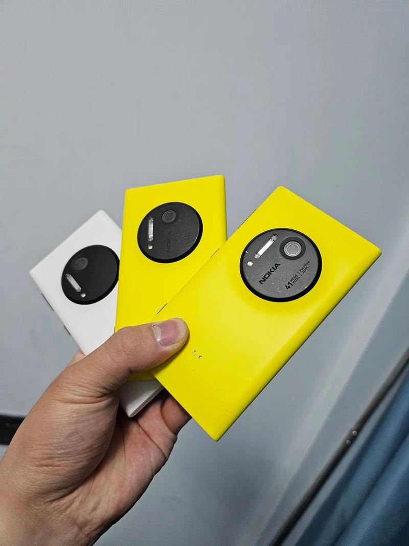 诺基亚 Lumia 1020竟能运行iOS系统？改装大神让经典重生  第3张