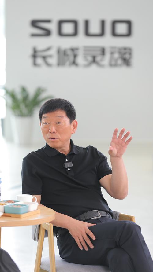 长城汽车董事长魏建军亲自试驾重卡，霸气侧漏！你猜他还有哪些惊人技能？  第8张