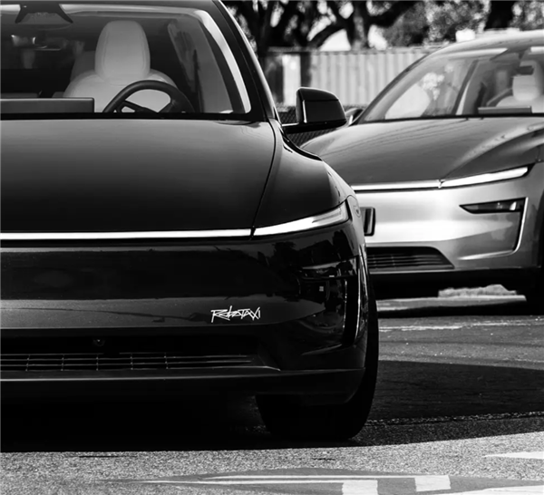 特斯拉Robotaxi提前试运营！本周日开启，马斯克将出席？  第4张