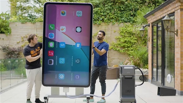 惊爆！比冰箱还重的巨型iPhone 15 Pro Max是如何诞生的？  第2张