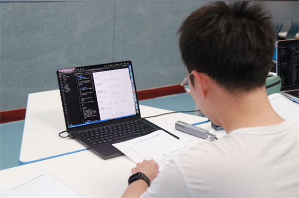 AI竟能参加国家级力学赛事？这一成就背后隐藏着什么秘密  第9张