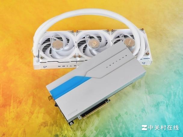 七彩虹iGame RTX 5080 Neptune OC 16GB：水冷显卡的巅峰之作，你敢挑战吗？  第8张