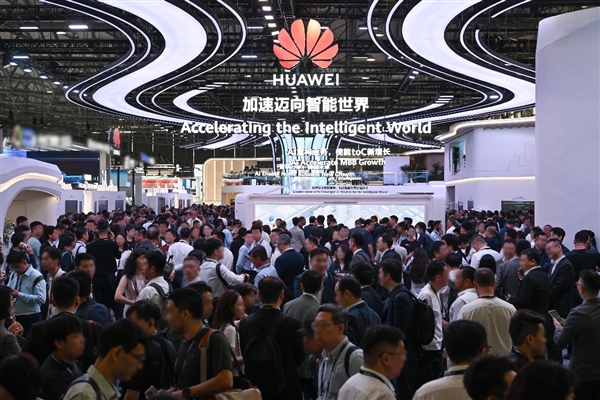 2025年华为在上海MWC有何重磅动作？5G-A与AItoX成果惊人  第3张