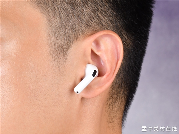 AirPods 4竟然打破高端界限！它与Pro系列还有哪些惊人差异？  第4张