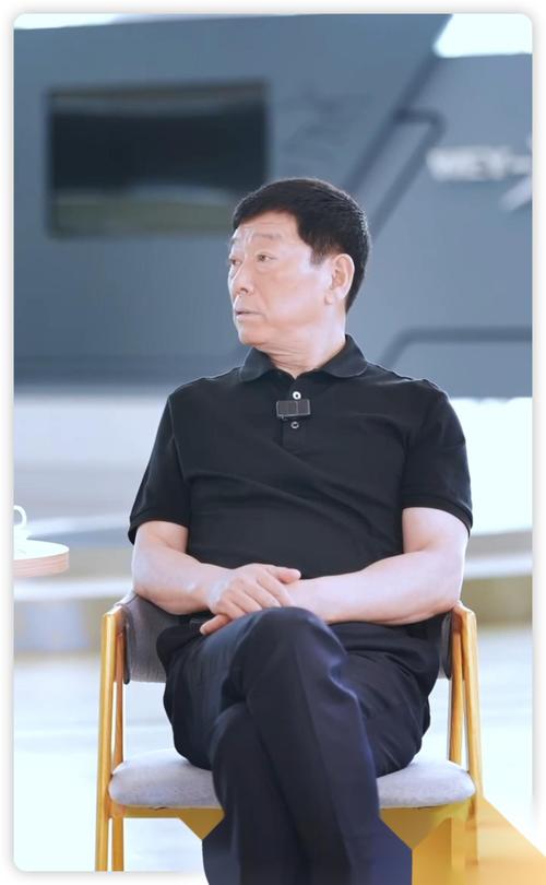 长城汽车豪掷40亿奖金，人均5万！董事长魏建军为何亲自为员工盛饺子？  第4张