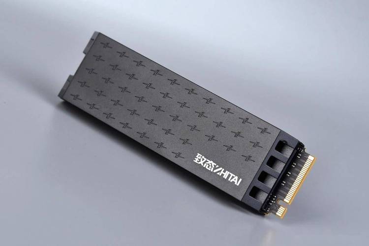 9100 PRO固态硬盘：PCIe 5.0接口如何颠覆你的多任务处理体验？  第7张