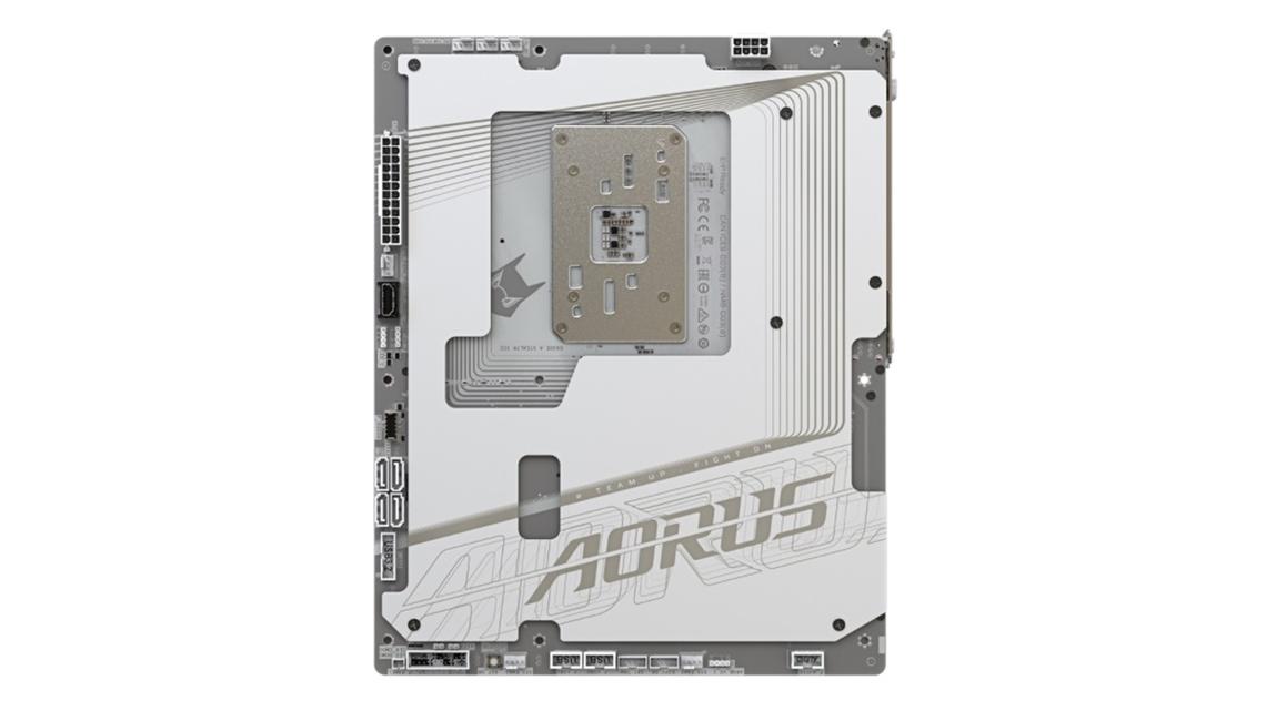 全球首款白色背插主板震撼上市！技嘉B650E AORUS STEALTH ICE能否颠覆你的装机体验？  第4张